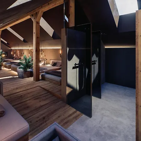 Vogl's Nest Hotel 4*